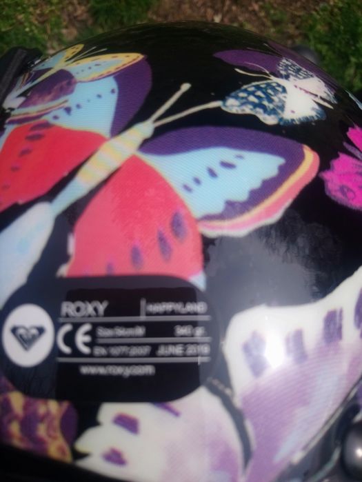 Каска за ски "Roxy". Размер 54 см. Ски "Росиньол"