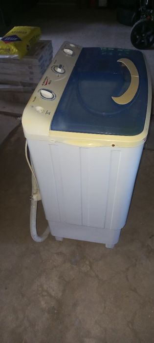 Vand masina se spalat semi automata