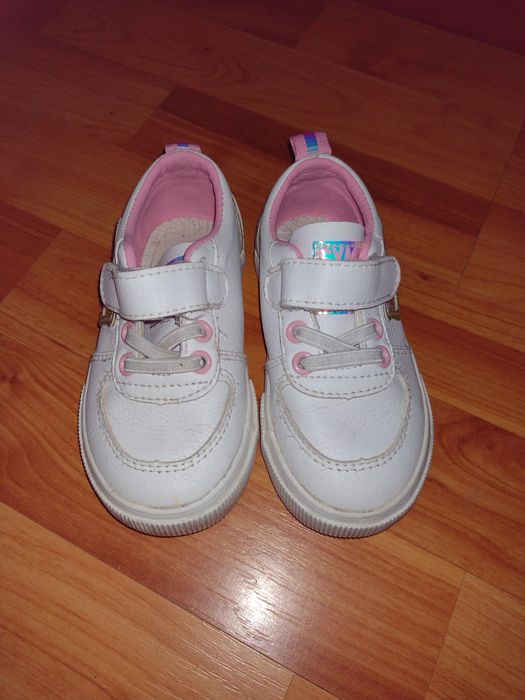 Детски обувки от 22 до 27 номер