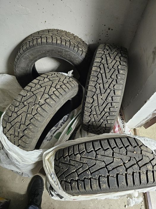Pirelli ice zero