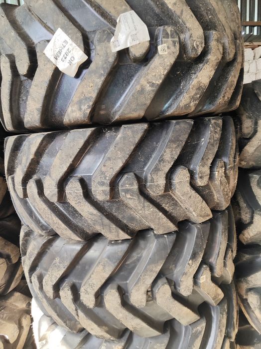 Шины для экскаватора 12-16.5