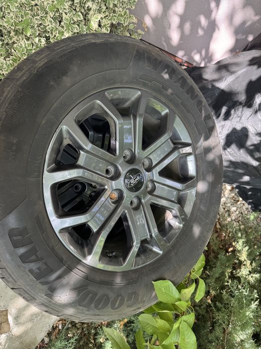 Anvelope 255 65 18 ford ranger
