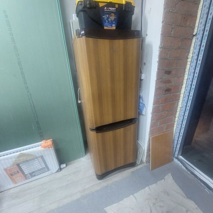 Холодильник б/у в рабочем состоянии
