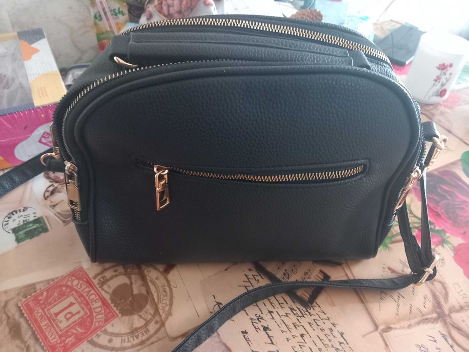 Geantă eleganta neagră