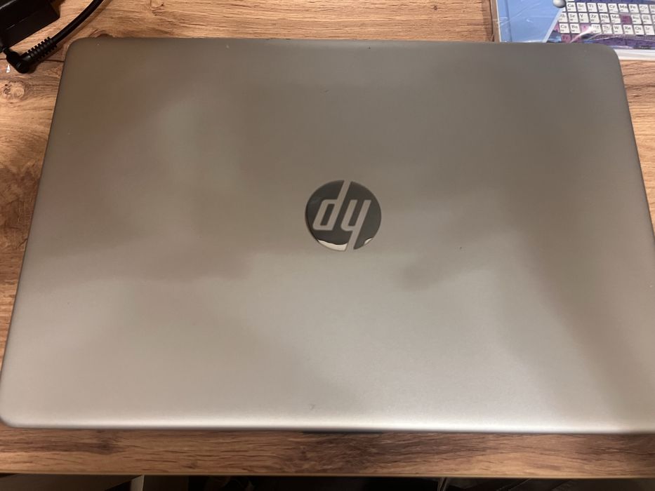 HP Laptop 15s-fq5xxx