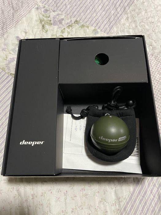 Продам эхолот deeper