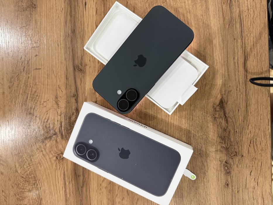 Iphone 17 новый.