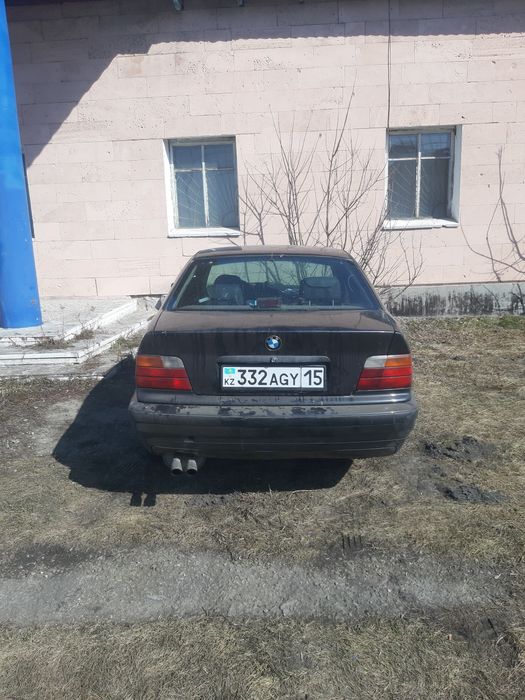 Продам БМВ е36 1.8
