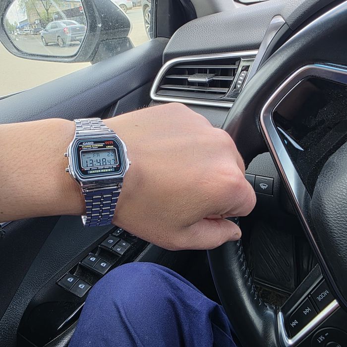 Продам Япония касио