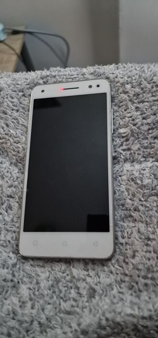 Telefon lenovo 2016