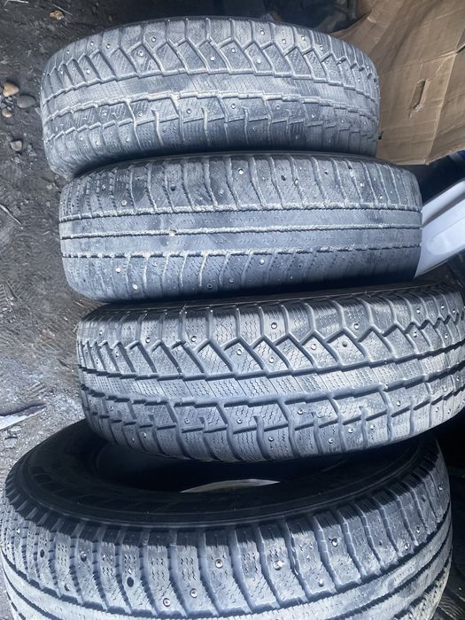 Продам резины Комплект р15