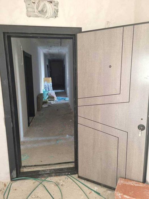 Продава се Двустаен апартамент в Бургас, Меден рудник - зона А - 51 кв.м за 1008 €/кв.м - Снимка #2