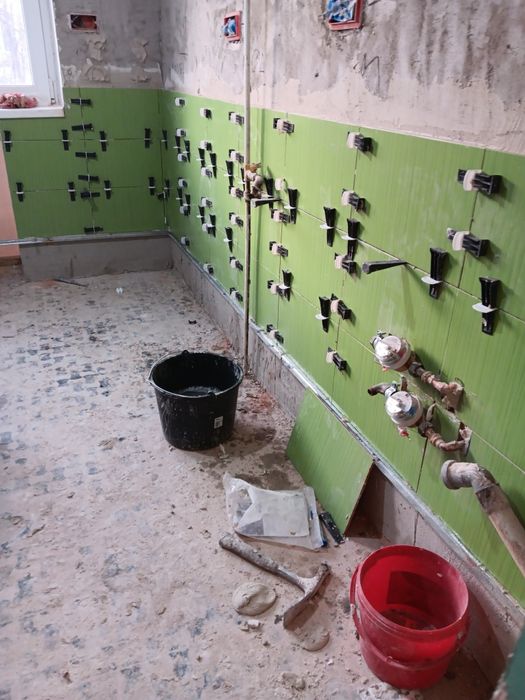 Finisaje interioare și exterioare