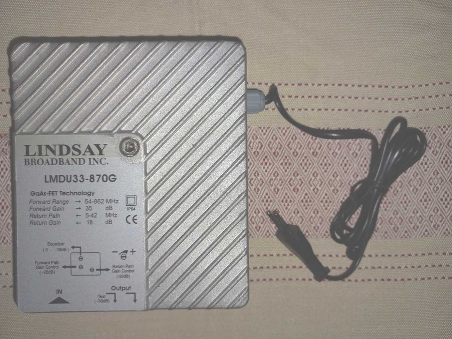Усилитель ТВ сигнала  / LINDSAY LMDU33-870G