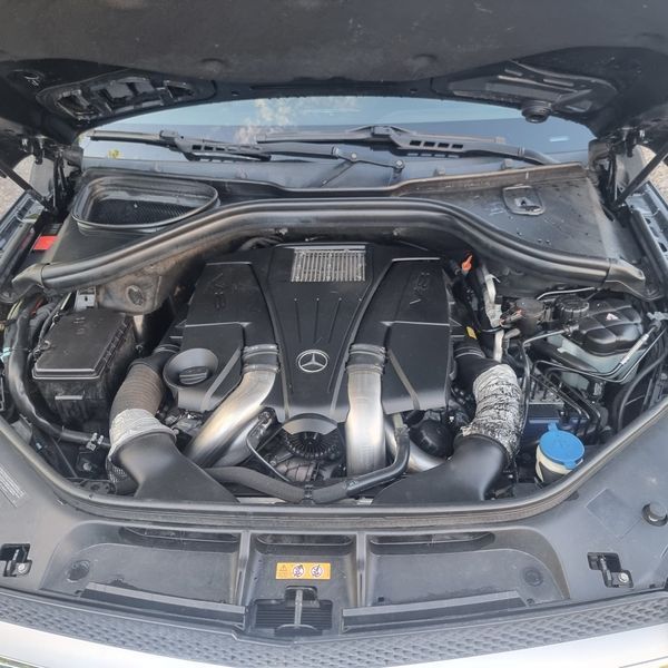 Mercedes-Benz GL550 W166 AMG packet на части