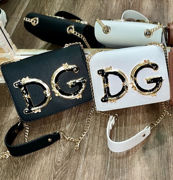 Дамски малки чантички