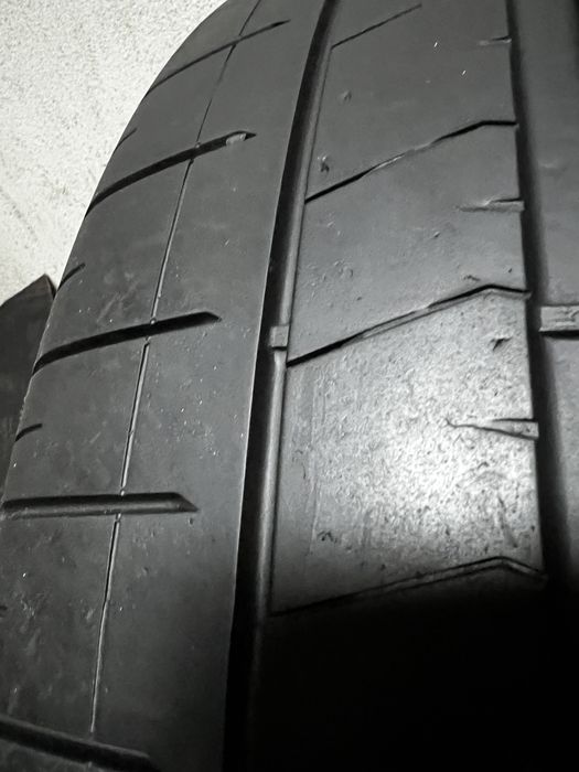 DOT:22г. 325/30/23 PIRELLI PZERO