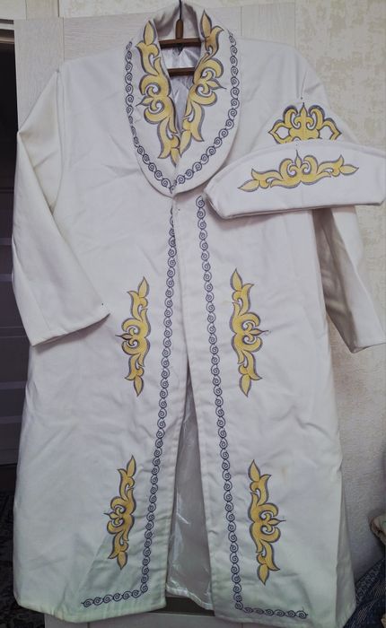 Продам мужской шапан