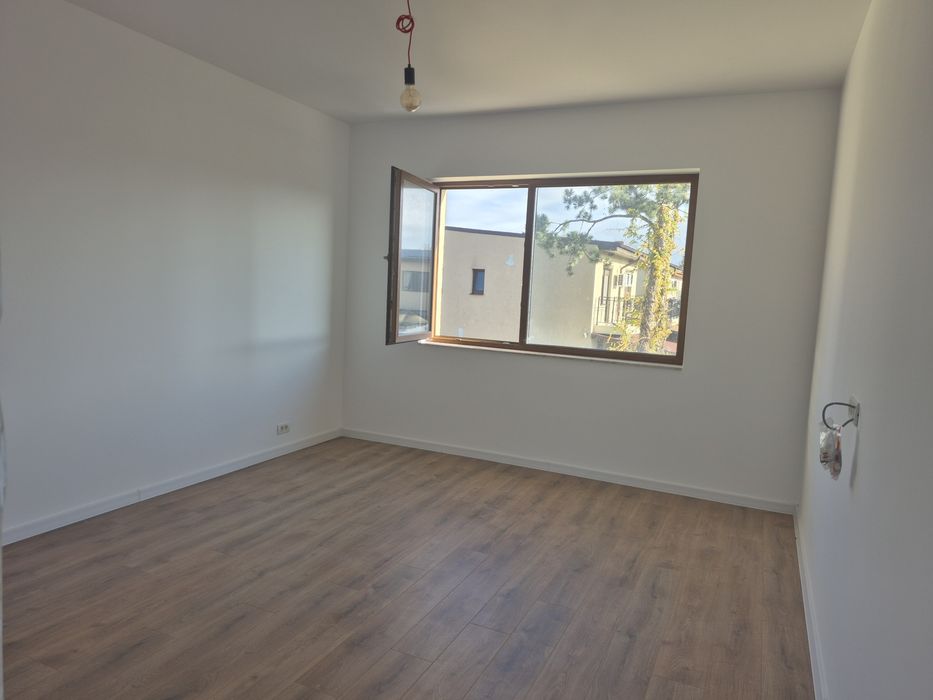 Vand casa individuala  Braytim