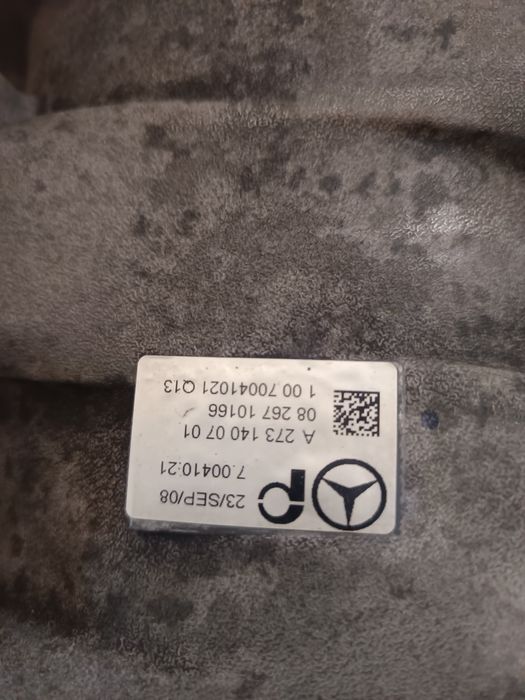 Всмукателен колектор Мерцедес Бенц w221 s500 OM 273