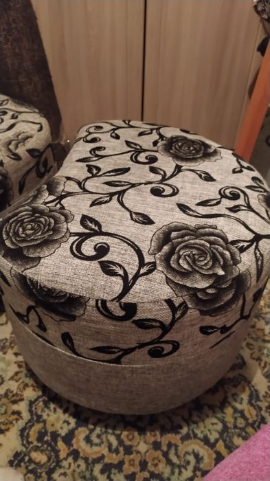 продаётся 2 тахты