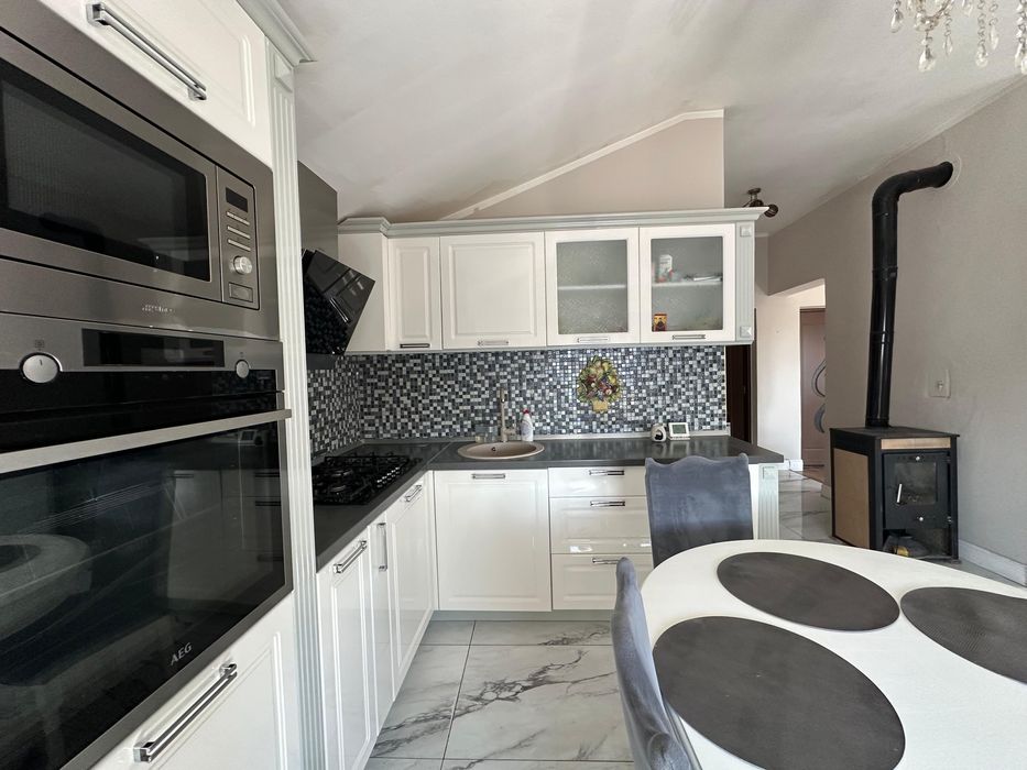 Duplex, în zona Bujac