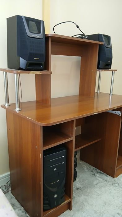 Kompyuter stoli mebeli sotiladi