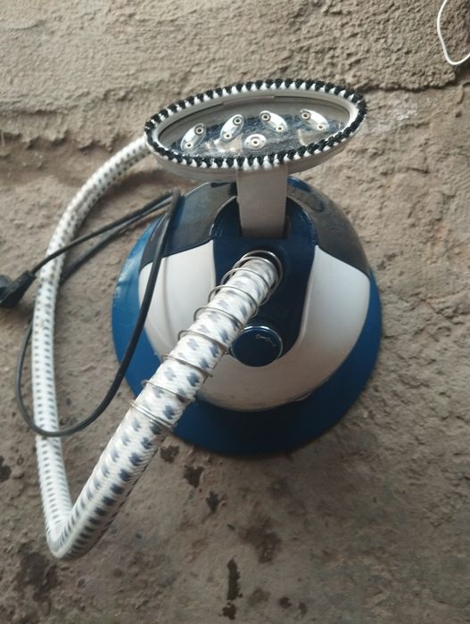 Продам паровой утюг polaris