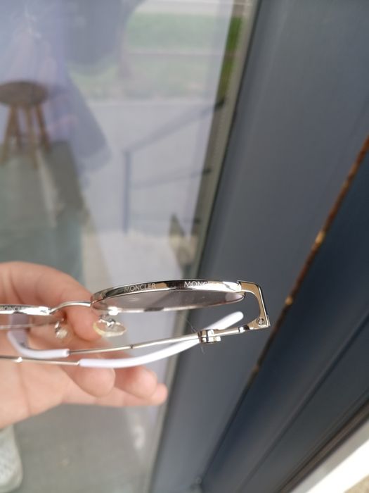 Продам Очки Moncler женские