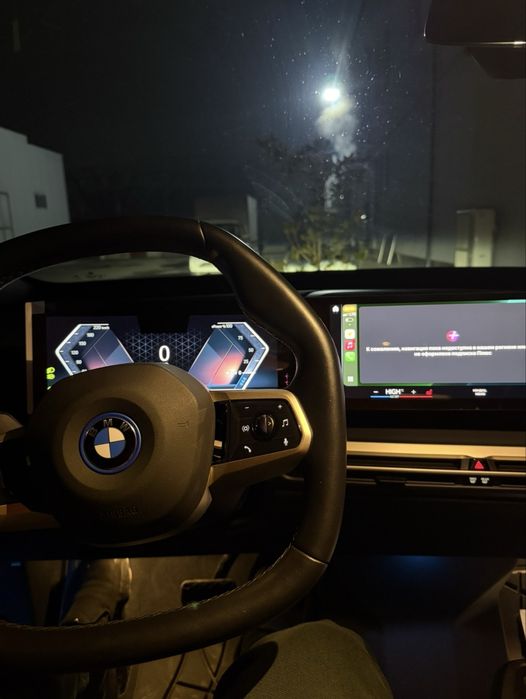 BMW ix 40i sotiladi 37000 prabeg