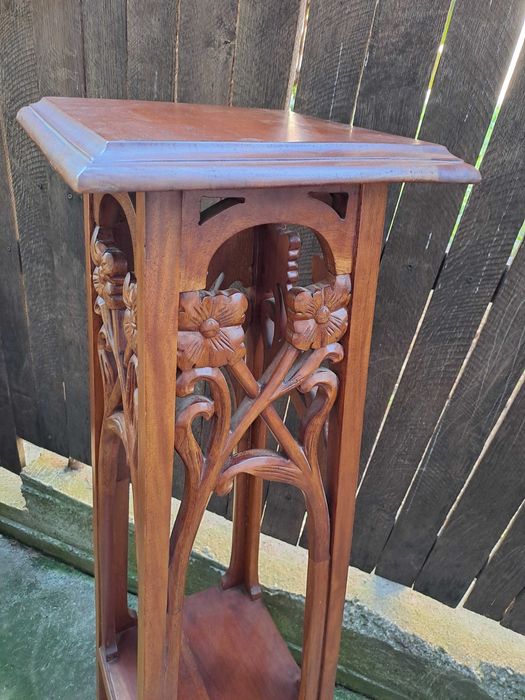 piedestal lemn inaltime 112 cm