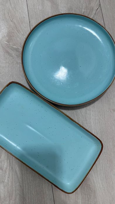 Срочно продается набор посуды чайный