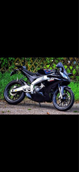Aprilia rs4 2012
