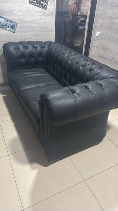 Продам диван Честер в хорошем состоянии