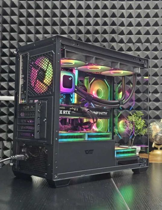 RTX 5070 12GB/Ryzen 7-7800X3D/RAM 32GB/SSD 1TB/Чисто Нов+Гаранция!