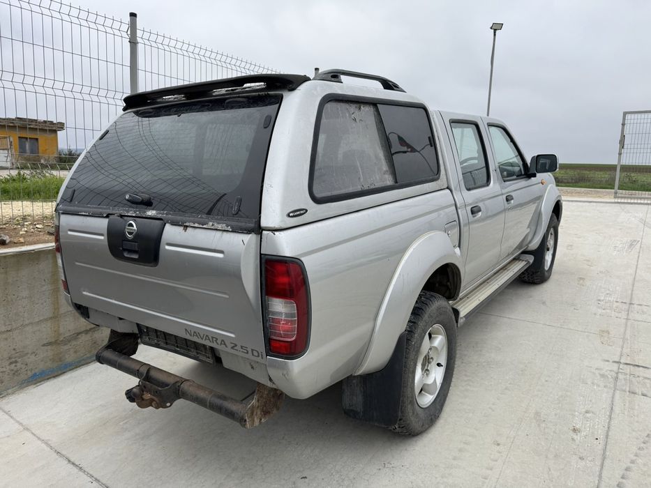 Нисан Навара 2.5ТДИ / Nissan Navara 2.5TDI САМО НА ЧАСТИ