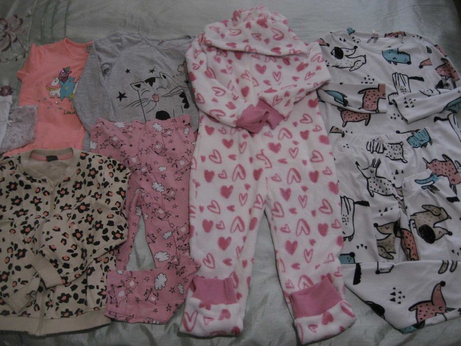 Якета за сестри и бански