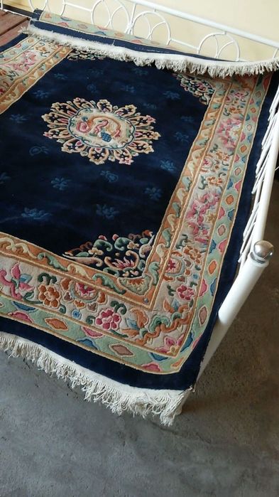 Антикварный ковёр