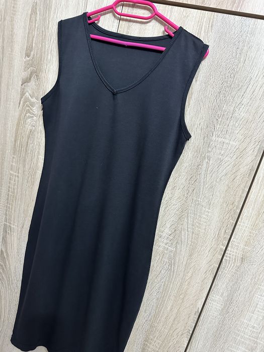 Дамски рокли различни модели