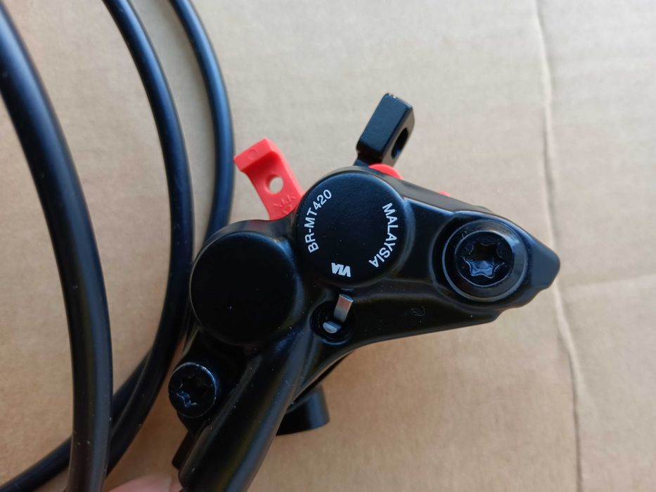 Спирачки Shimanо BR-MТ420 /лост BL-MТ401 -Четирибутални