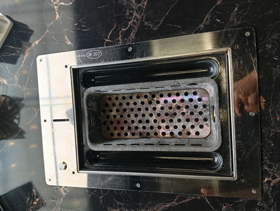 Koreyski shashlik pishiradigon stol mangal sotiladi