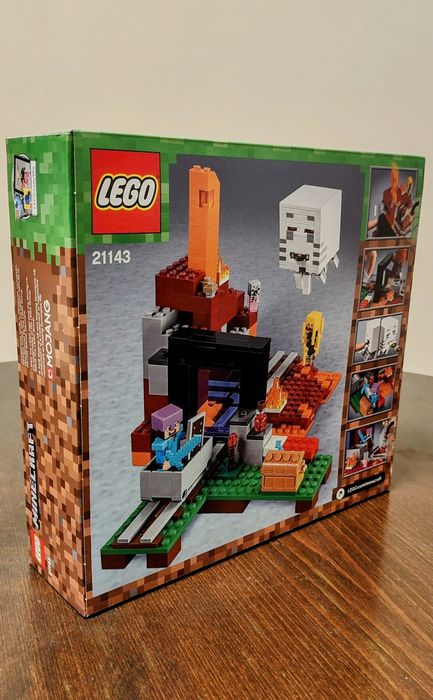 LEGO Minecraft 21143 The Nether Portal