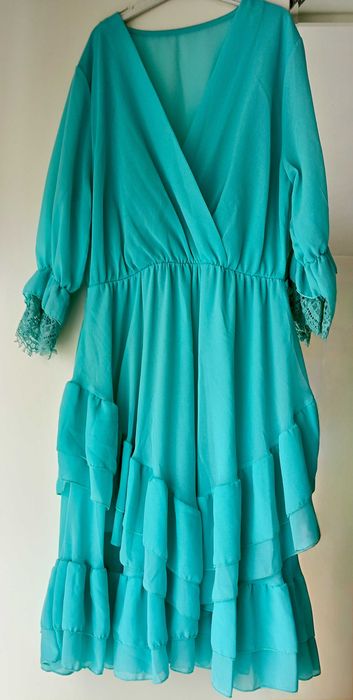 Rochie turcoaz cu volonase