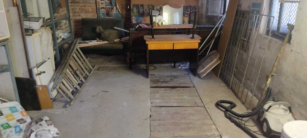 Дава се под наем Гараж / Паркомясто в Пловдив, Сточна гара - 25 кв.м за 127.5 € - Снимка #2