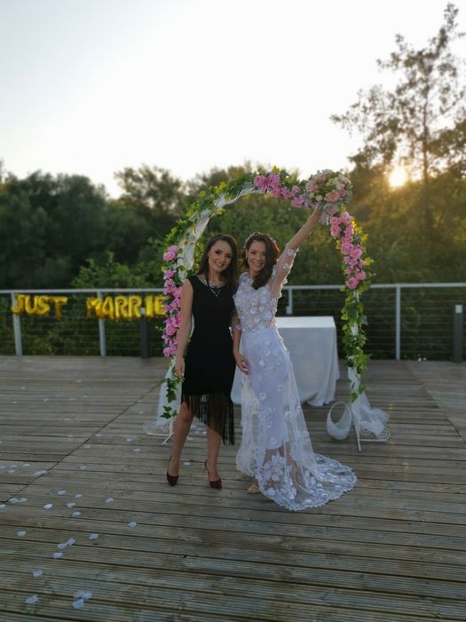 Salopeta alba cu dantela