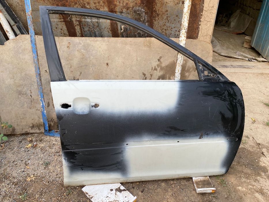 Двери на тайота 40 30 каролла