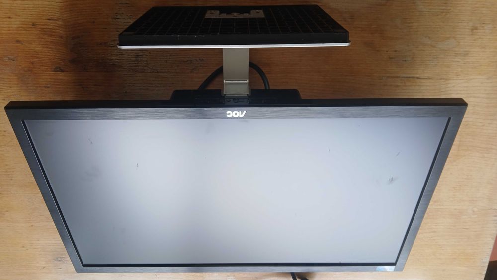 Monitor AOC 236lm00023 de 23,6 inci cu rezoluție Full HD de 1920x1080