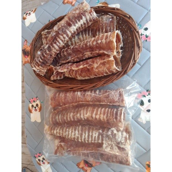 Трахея говяжья сырая (сырье для сушеных лакомств собакам)