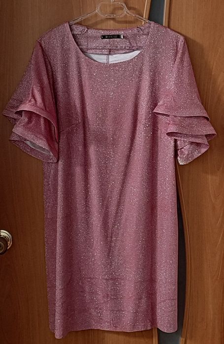 Продам платье. Размер 54