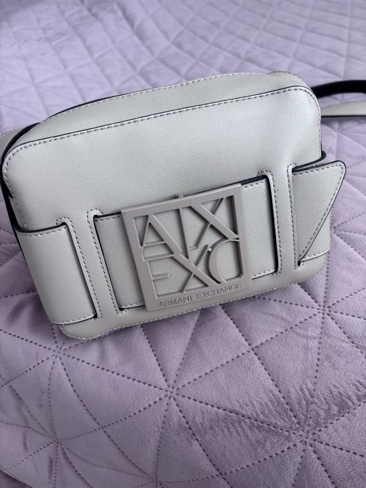 Чанта Armani Exchange
